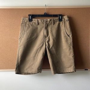 Men’s Khaki Shorts